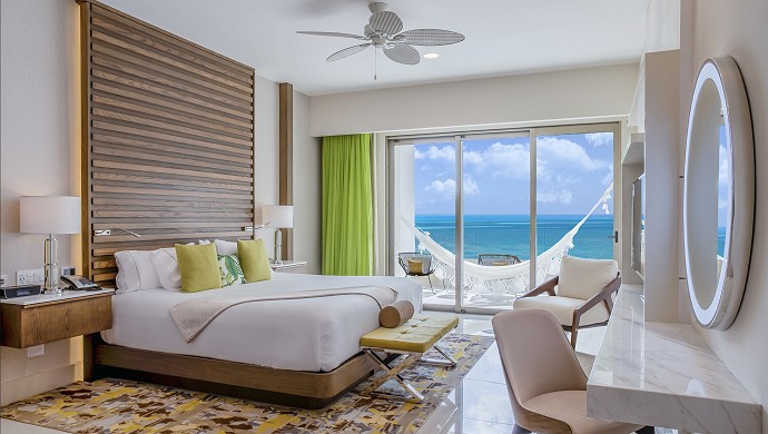 junio-suite-ocean-view-garza-blanca-cancun-w690h390