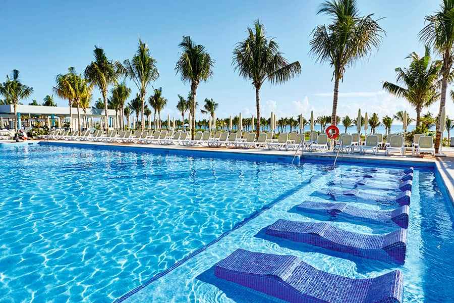 piscina-hotel-riu-dunamar-4_tcm49-191048