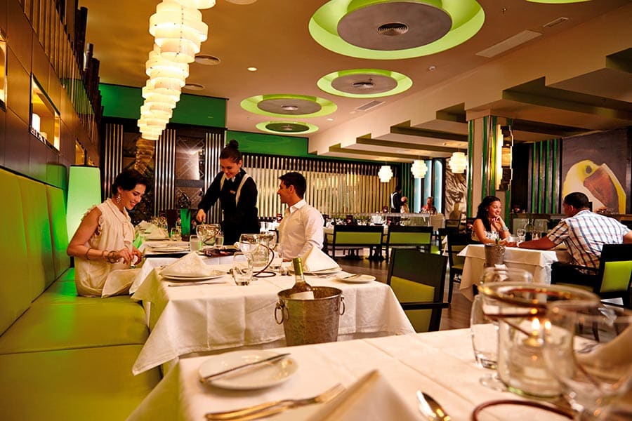 restaurante-gourmet-riu-guanacaste_tcm55-224511